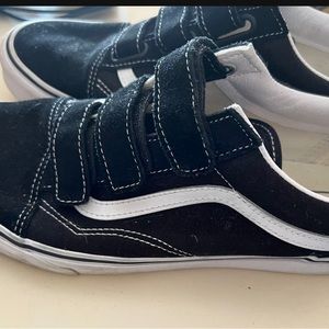 NWOT Vans Old Skool Velcro suede canvas shoes Men’s 10